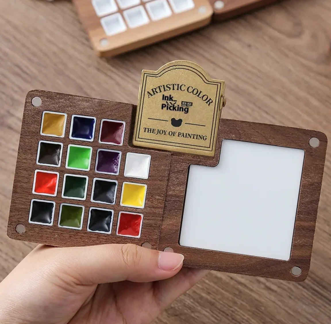 Portable Mini Walnut Watercolor Set
